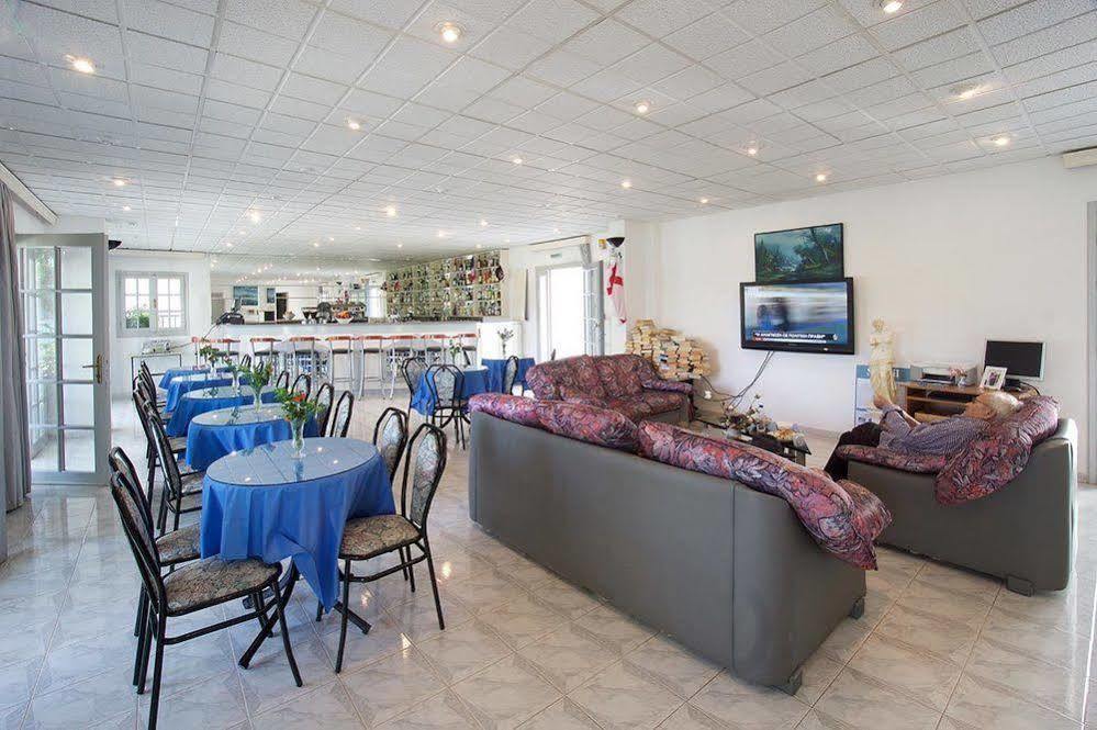 Hotel Athina 3*